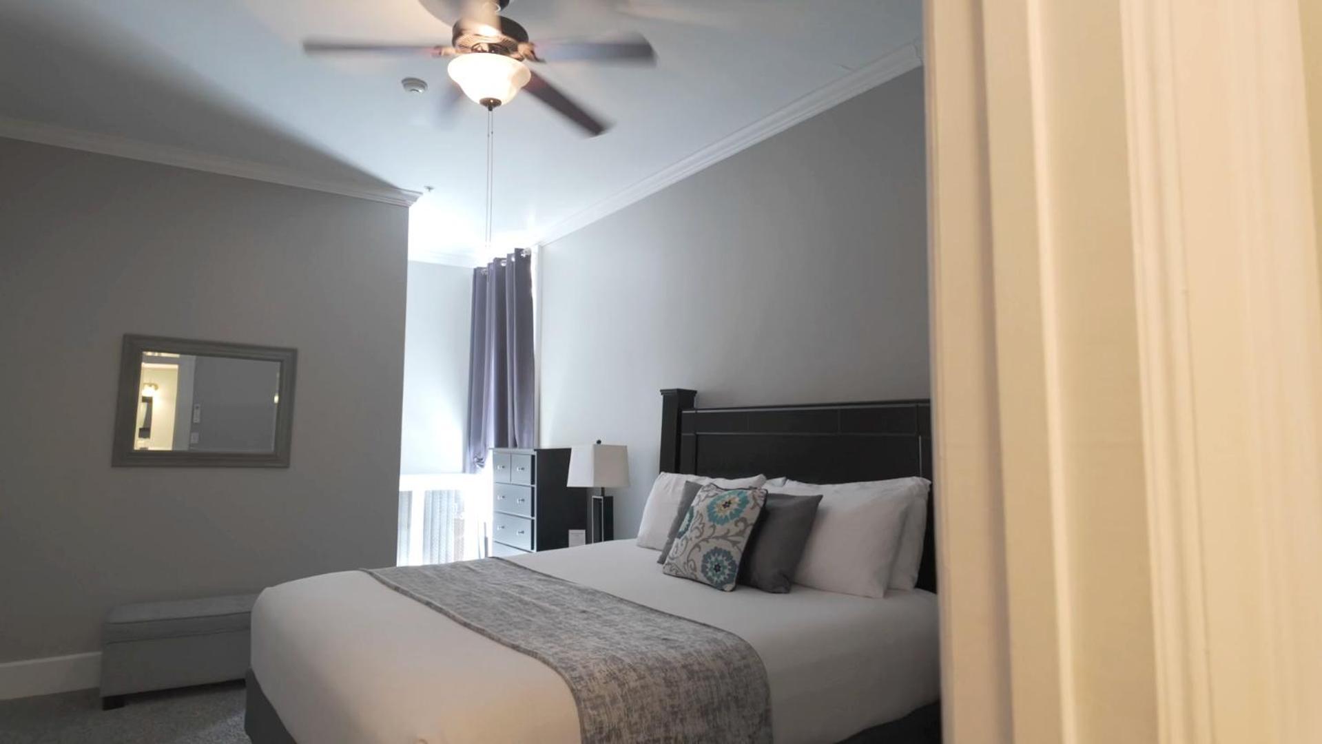 The Continental Hotel Centerville Bagian luar foto